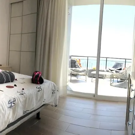 Giusy - Luxury Spectacular Ocean View With Private Pool, Jacuzzi And Sauna. Vila